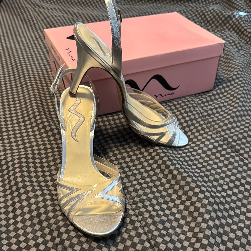 Nina Silver Heels Elegant Design